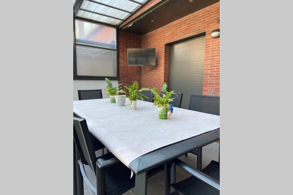 Apartamento Con Gran Jardin Privado Figueres (Girona) Exterior photo